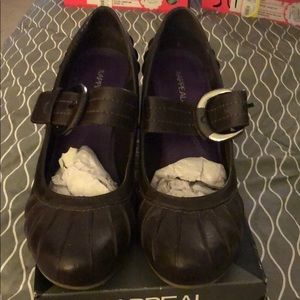 Mary Jane platform dress shoe